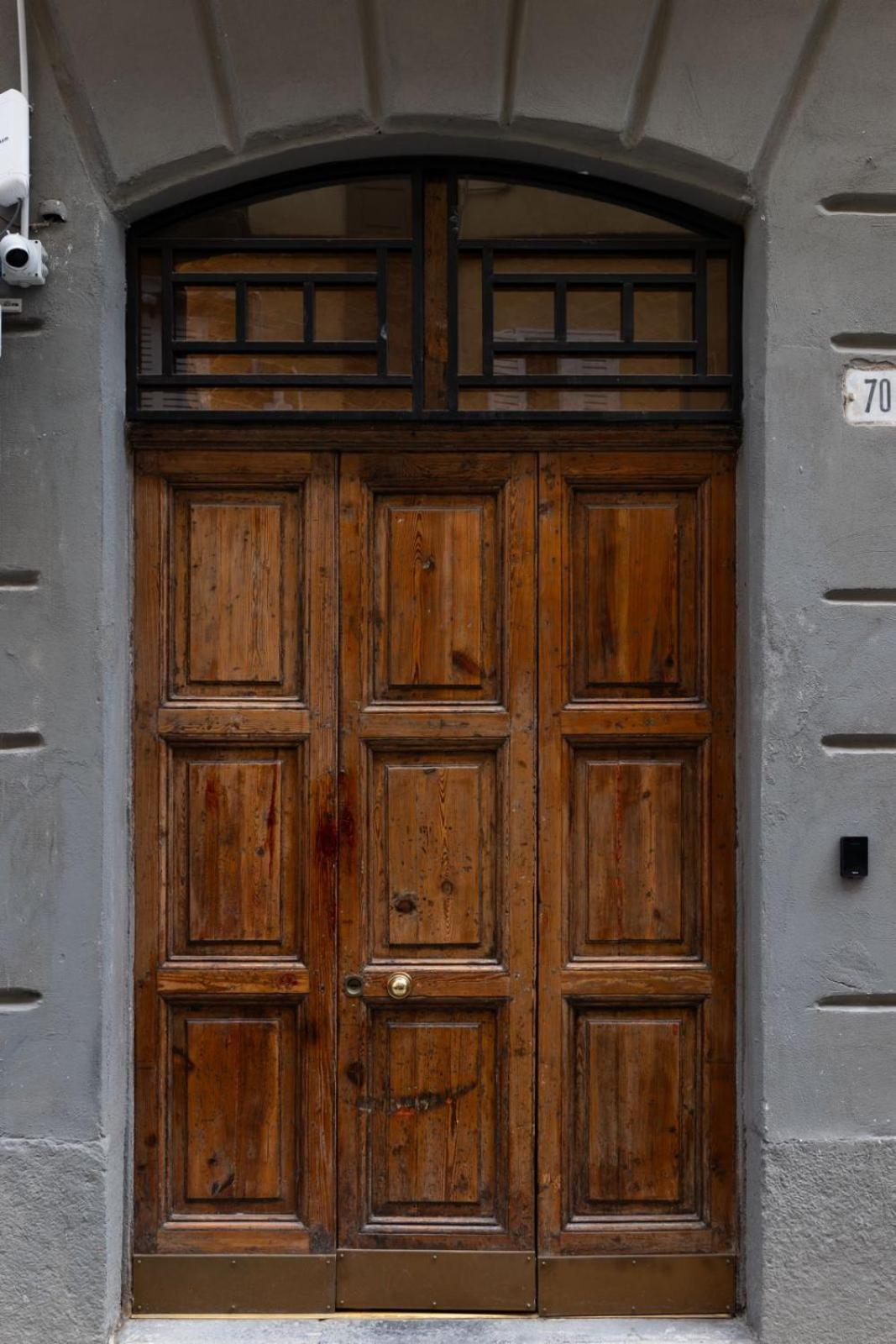 Zentral Suite Neapol Exteriér fotografie