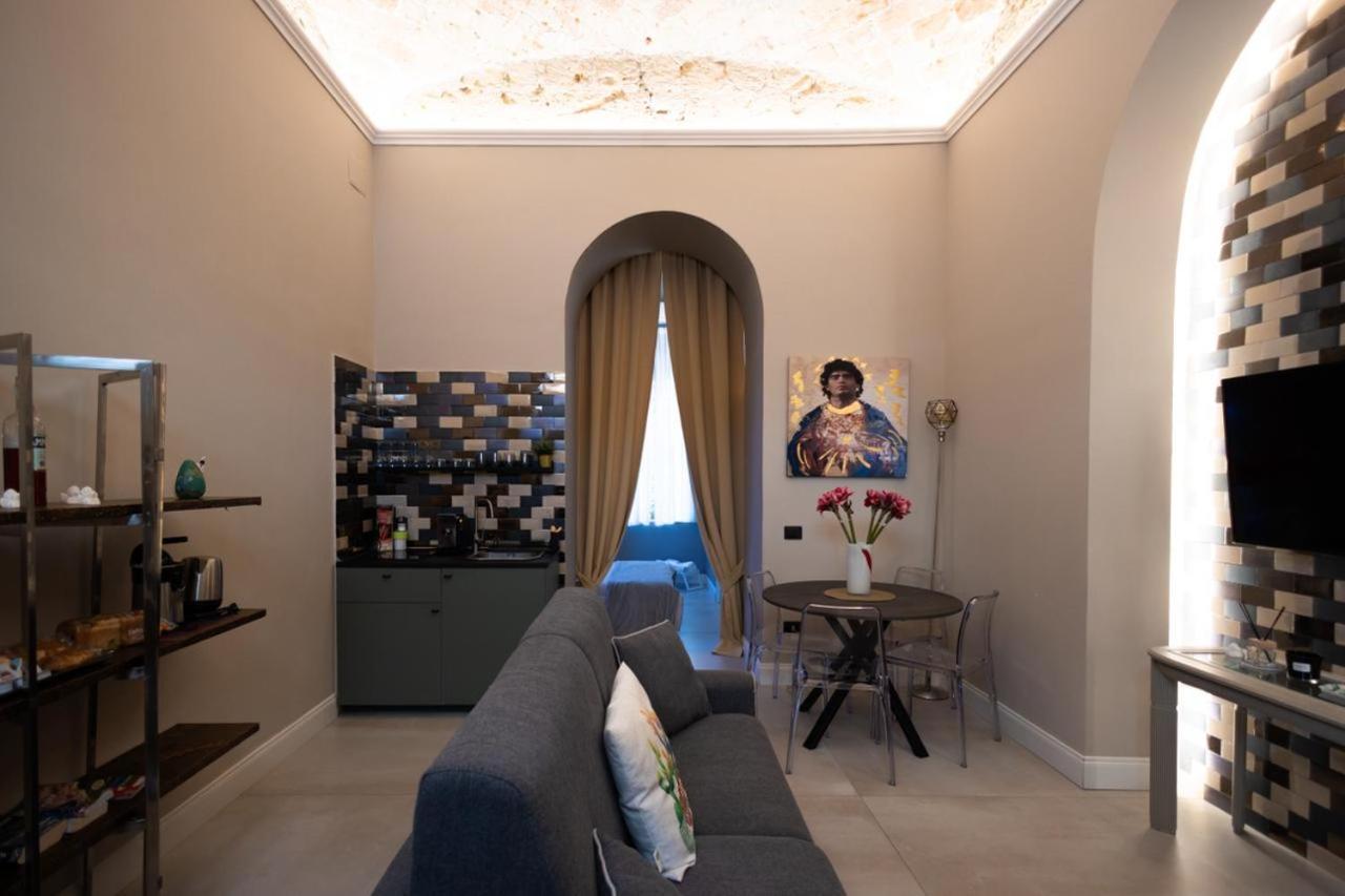 Zentral Suite Neapol Exteriér fotografie